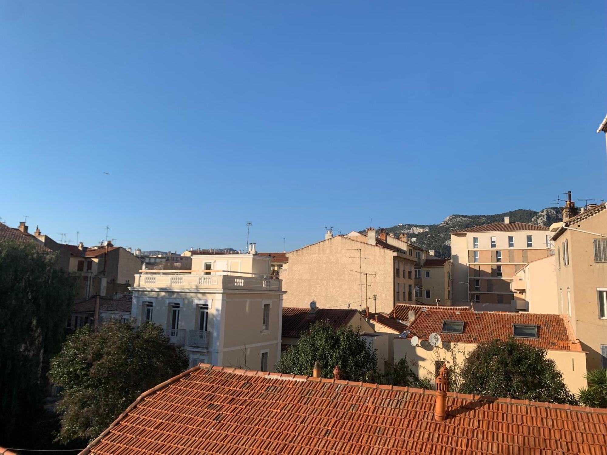 Duplex Raphael- Wi-Fi Et Parking Prive Toulon Exterior foto
